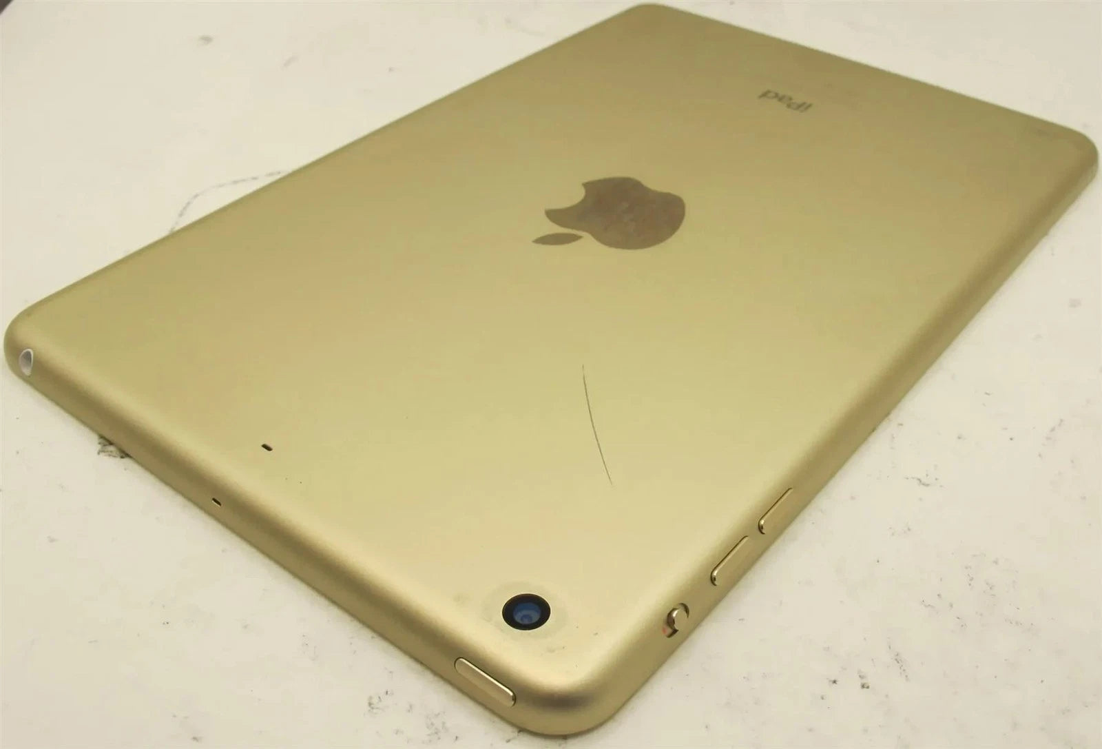 Apple iPad Mini 3rd Gen A1599 7.9