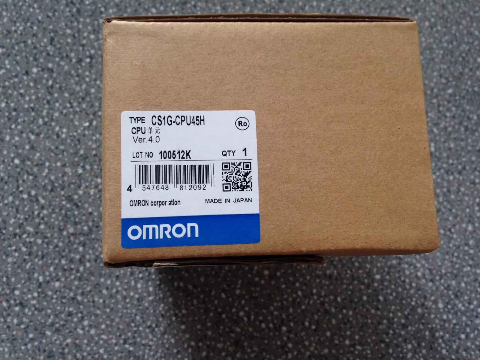 【新品開封品】OMRON CS1G-CPU45H PLC 1PC New OMRON PLC CS1G-CPU45H CS1G CPU45H with Expedited Shipping