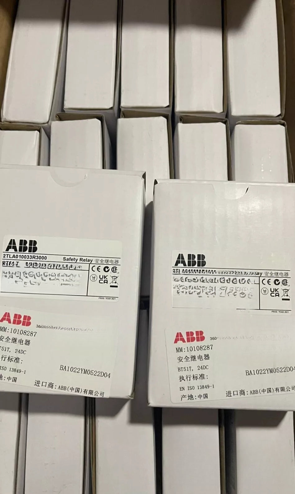 1 PC NEW BT51T 2TLA010033R3000 24VDC Safety Relay#B7462 CL/
