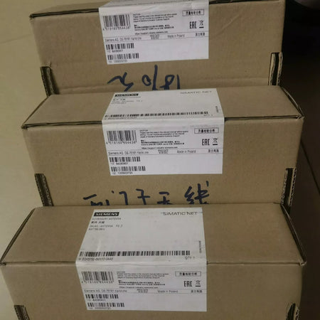 1 PC NEW 6GK5795-6MN10-0AA6 Directional Antenna #B7956 CL - XG eqpt