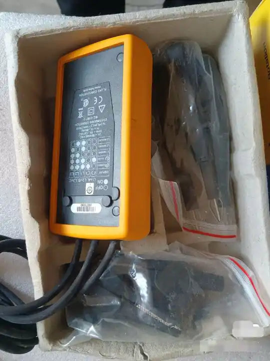 Fluke 9040 Digital Phase Rotation Indicator Tester Meters6 - XG eqpt