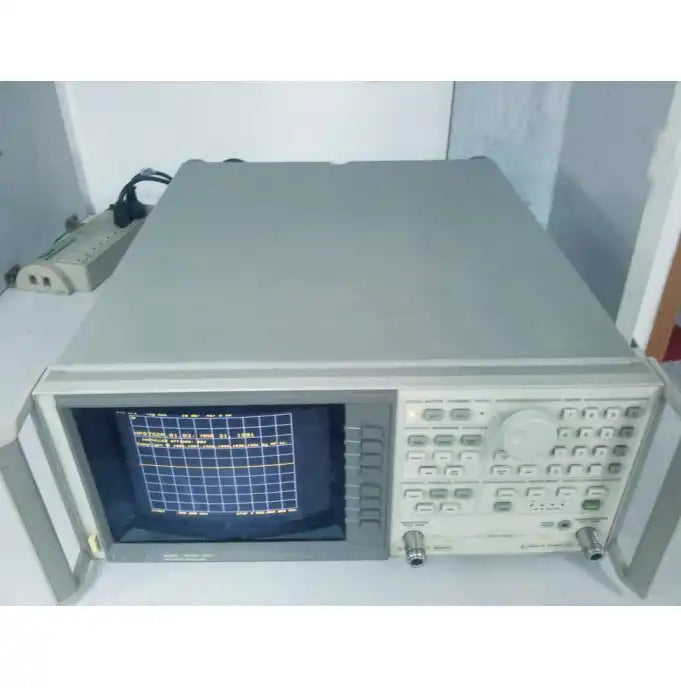 HP/Agilent 8752C 300KHz-3 GHz Network Analyzer used