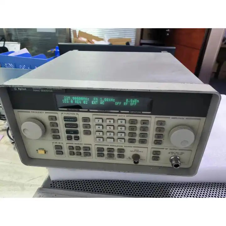 Agilent 8648C Signal Generator 100KHz-3200MHz used