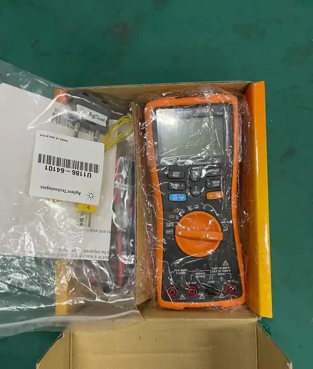 KEYSIGHT AGILENT U1271A Digital Multimeter LCD VDC: 300m/3/30/300/1000V True RMS new - XG eqpt