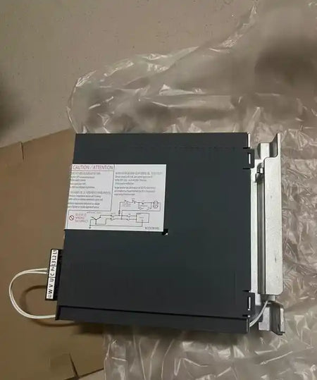Mitsubishi MR-JE-100A Servo Drive MRJE100A New - XG eqpt