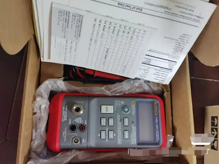 Fluke 718EX 100G Pressure Calibrator 718EX 100G#