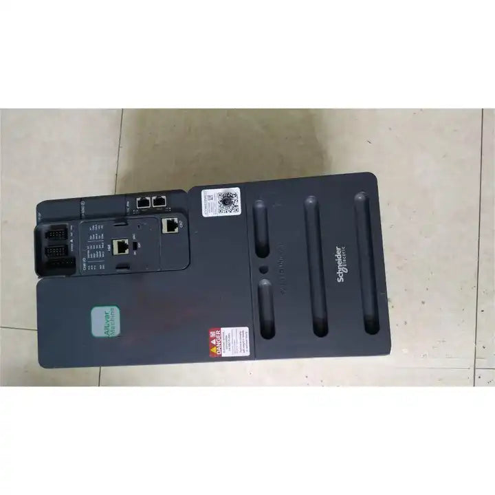 Schnei-der ATV340D18N4 Variable Speed drives used - XG eqpt