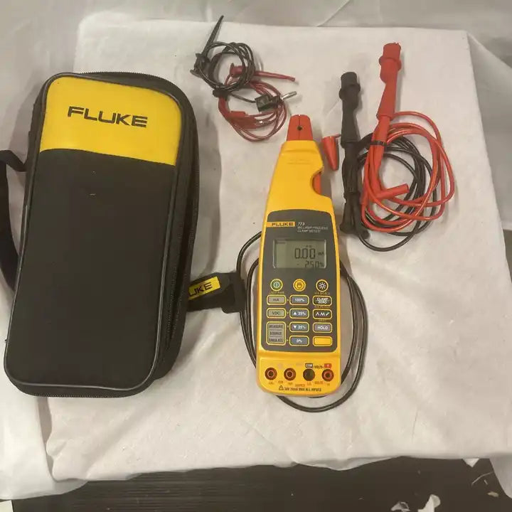 Used Fluke 773 Milliampere Process Clamp Type Ammeter With Soft Case