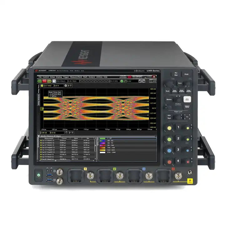 Keysight UXR0704A Infiniium UXR Series Oscilloscope: 70 GHz, 4 channels - XG eqpt