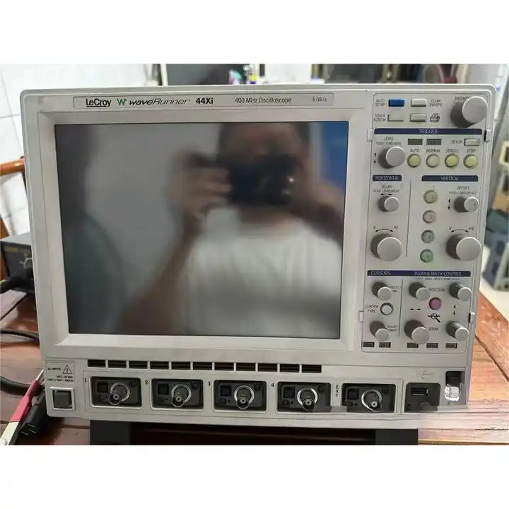LeCroy WaveRunner 44Xi 400MHZ Oscilloscope 5gs/s used