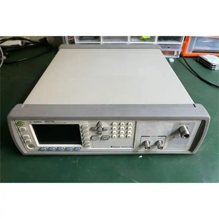 keysight/Agilent N4010A Wireless Connectivity Test opt 101 103 110 105 107 109 used