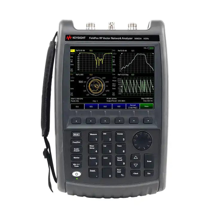 Keysight N9923A FieldFox Handheld RF Vector Network Analyzer, 4 GHz and 6 GHz Number of built-in ports 2 ports