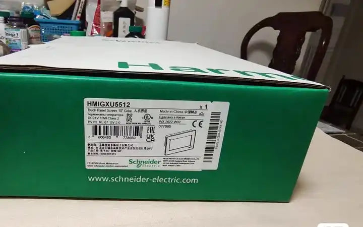 100% NEW Schneider HMIGXU5512 10 inch touch screen - XG eqpt