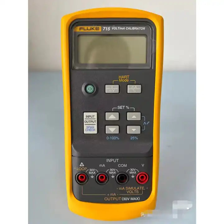 Fluke 715 Volt Ma Calibrator Sample display used