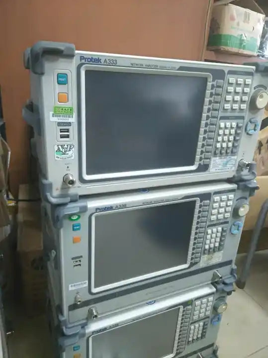 Protek A333  300 KHz - 3.2 GHz Network Analyzer, 2 Port - XG eqpt