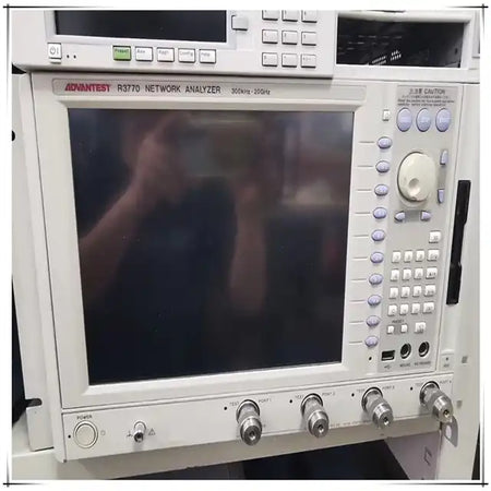 Used Advantest R3770 20G RF vector Network analyzer R3770 spectrum analyzer - XG eqpt