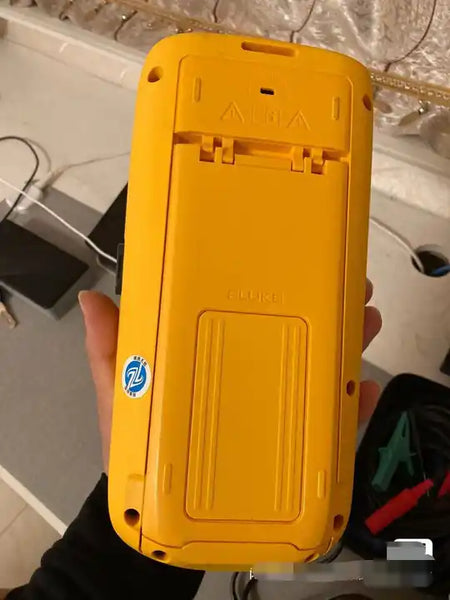 Fluke 123B Industrial ScopeMeter Dual-Input 20MHz HandHeld Oscilloscope6 - XG eqpt