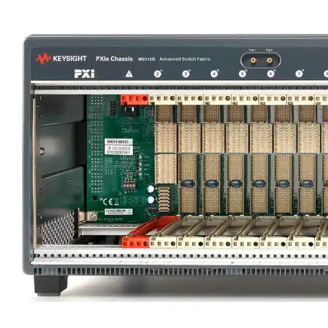 Keysight M9018B PXIe Chassis: 18-slot, 3U, 8 GB/s