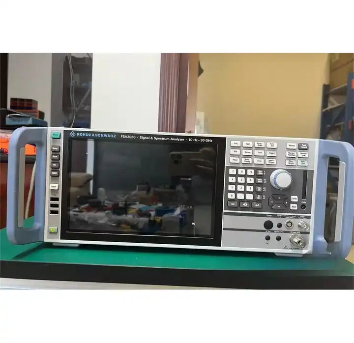 R&S (Rohde & Schwarz) FSV3030 10Hz-30GHz Signal & SPECTRUM ANALYZER