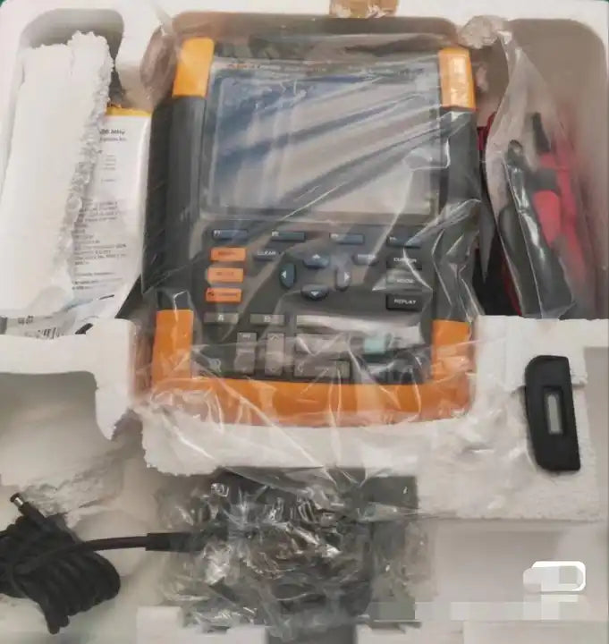 FLUKE 190-202 SCOPEMETER 2CH 200MHZ 2.5GS/s - XG eqpt
