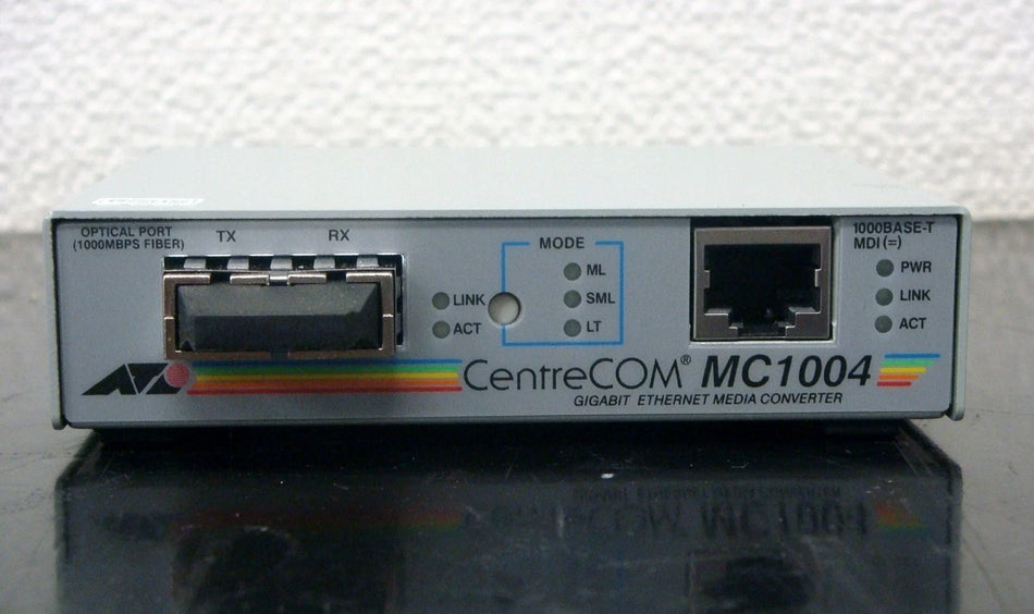 CentreCOM MC1004 Gigabit Ethernet Media Converter