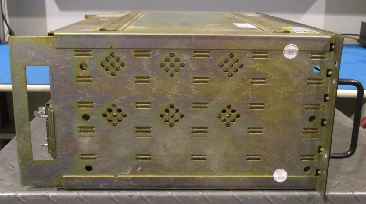 Motorola iDEN T5939A 800 Quad Channel Amplifier with Power Supply, Ex/Cntrl & 4 Receivers