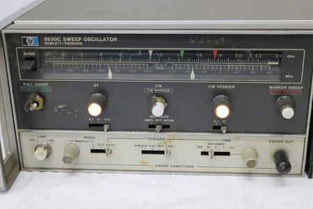HP 8620C 86260B 10-15.5GHz >+10dBm Sweep Generator