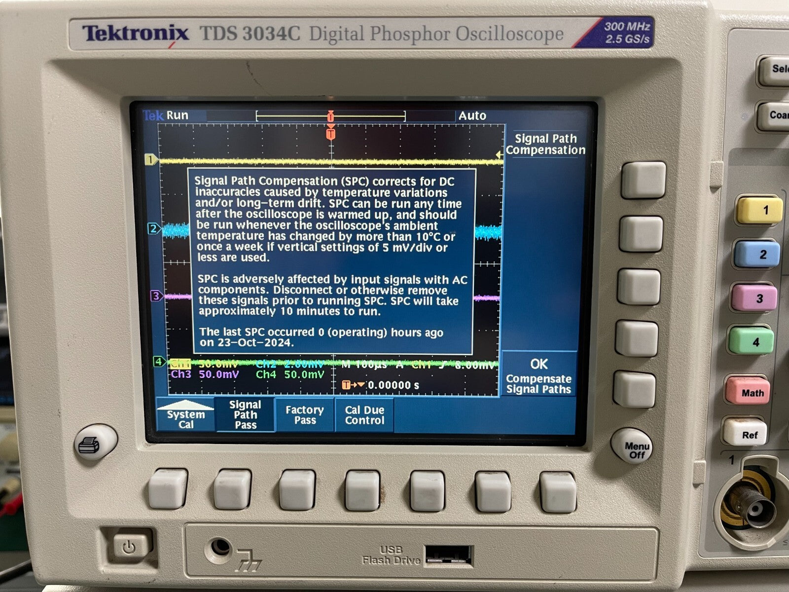 Tektronix TDS3034C Digital Oscilloscope 300MHz, 4Ch, 2.5 GS/s , SPC PASSED_ 0145