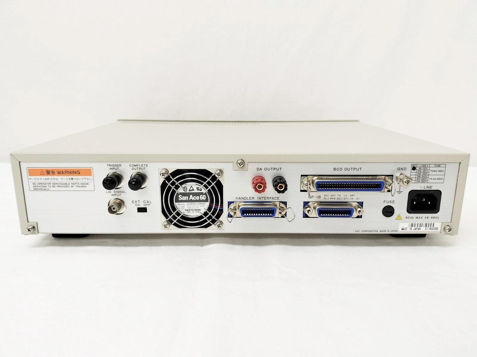 ADCMT 8340A Ultra High Resistance Meter
