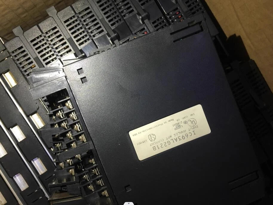 GE PLC IC693ALG221B Analog Input Module