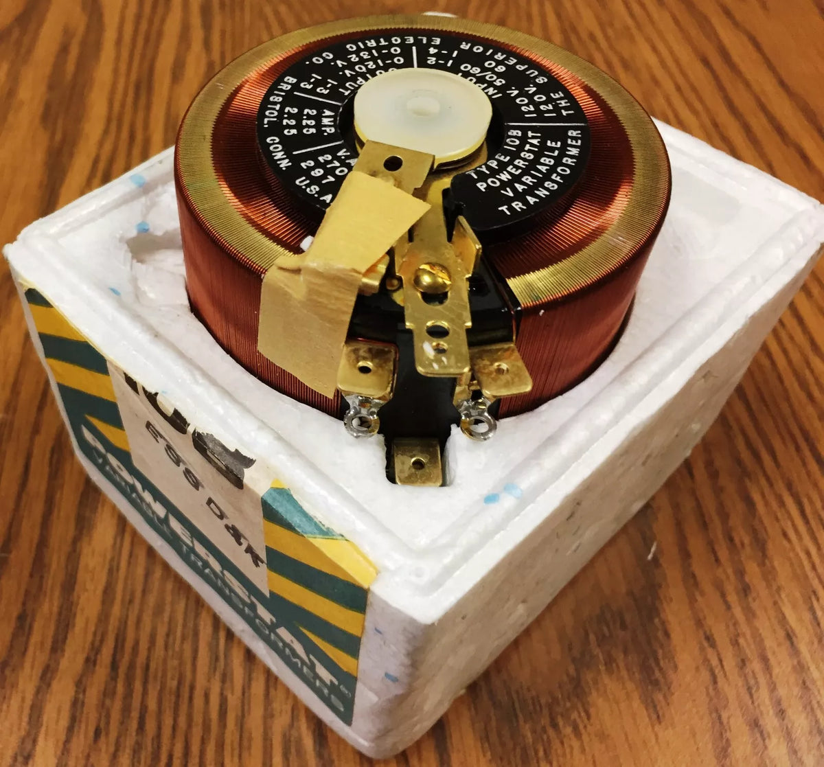 Superior Electric 10B Powerstat Variable Transformer