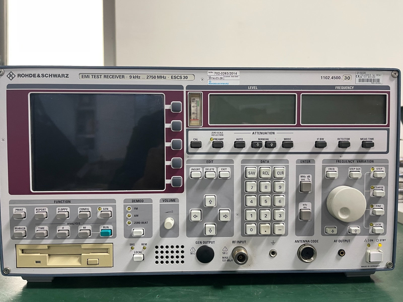 Rohde & Schwarz ESCS30 EMI Test Receiver 9 kHz - 2750 MHz _0341 - XG eqpt