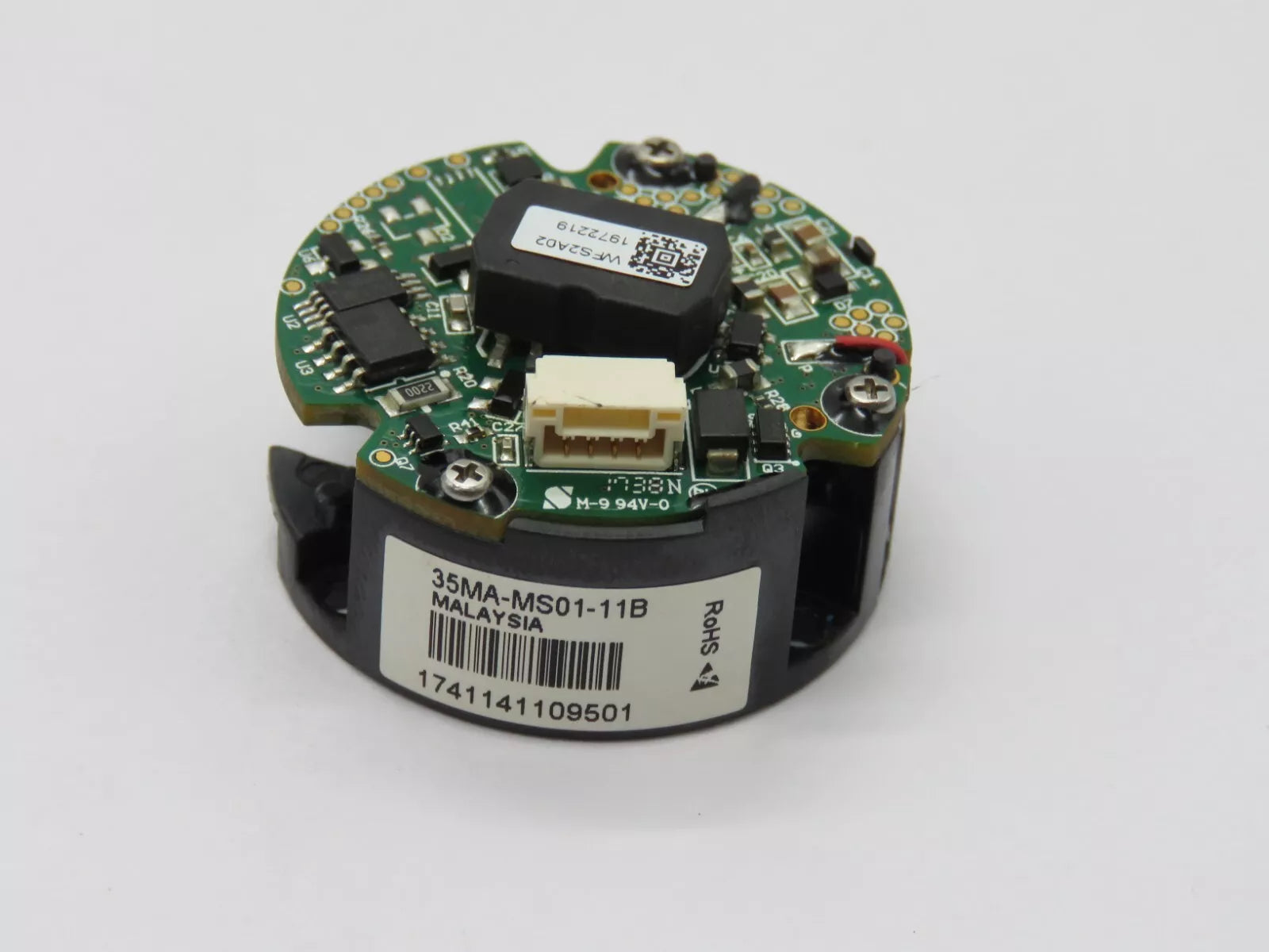 Omron R88M-1M40030T-BS2 Servo Motor Absolute Encoder 200 VAC