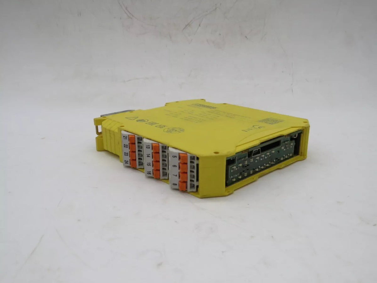 Phoenix Contact PSR-M-B2-SDI8-SDO4-DO4-PI Safety Module 1104975