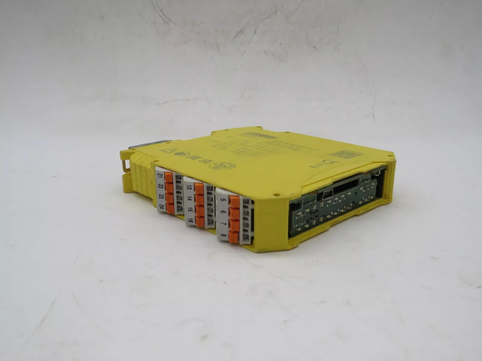 Phoenix Contact PSR-M-B2-SDI8-SDO4-DO4-PI Safety Module 1104975