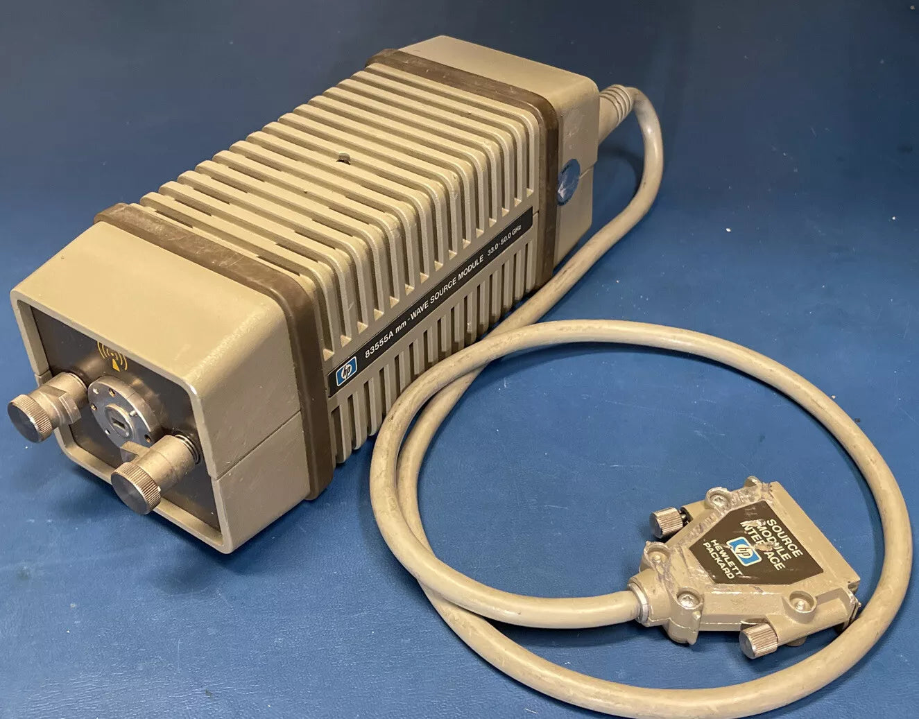 HP/Agilent/Keysight 83555A Millimeter-Wave Source Module, 33 GHz to 50 GHz