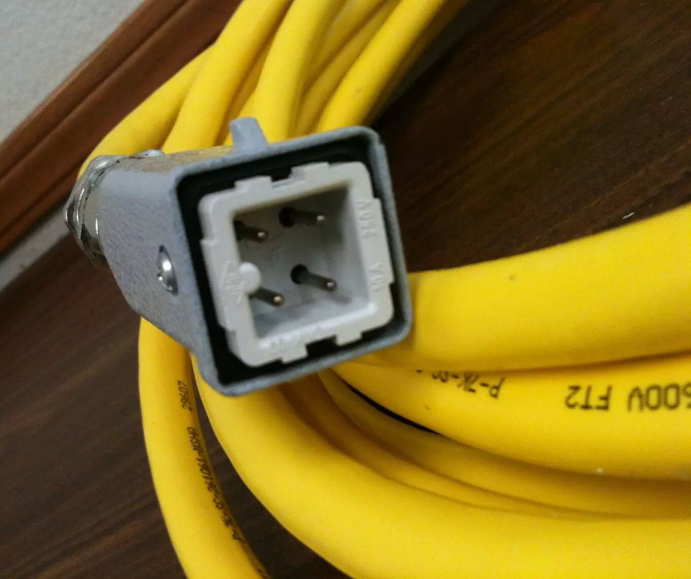 Turck RKV 56-10M Heavy Duty Cordset Cable with Connectors