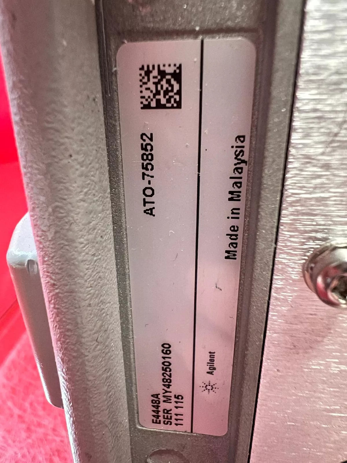 Agilent/Keysight E4448A PSA Spectrum Analyzer 3Hz-50GHz Opt. 111/115/266/219/226