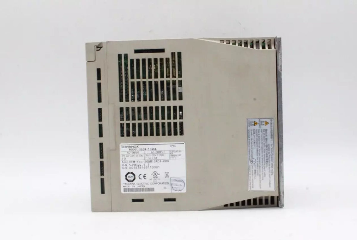 YASKAWA SGDM-15ADA AC Servo Drive 1.5KW 3-Phase 2HP SIGMA SERIES