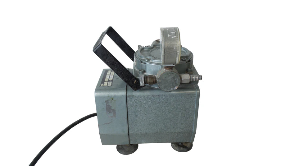 GAST Vacuum Pump Model DOA-P104-AA - Efficient Airflow Control