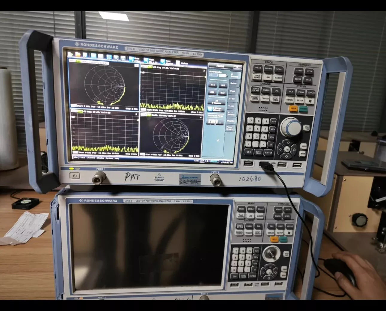 Rohde&Schwarz ZNB8 Vector Network Analyzer 8.5GHz 2-Port R&Sznb8