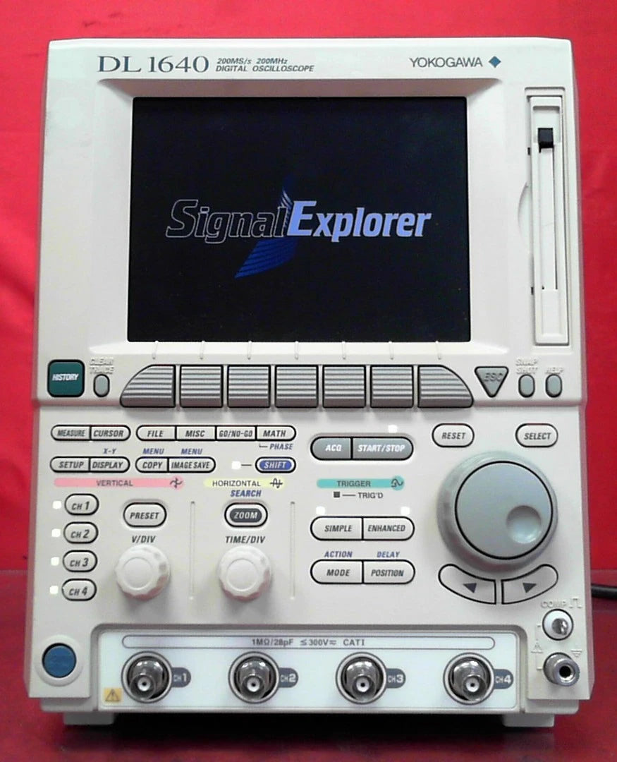 Yokogawa DL1640 AT429167739 Digital Oscilloscope, 4 Channel, 200MHz Bandwidth