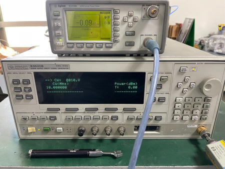 HP Agilent 83640B 10MHz-40GHz Synthesized Sweep Signal Generator _0330 - XG eqpt