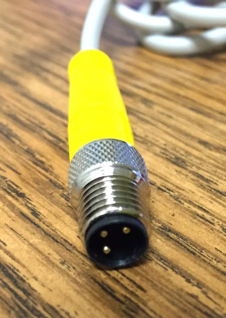 Turck 1240-30165 Proximity Sensor Cordset 3-Pin Connector with SMC D-M9N Auto-Switch