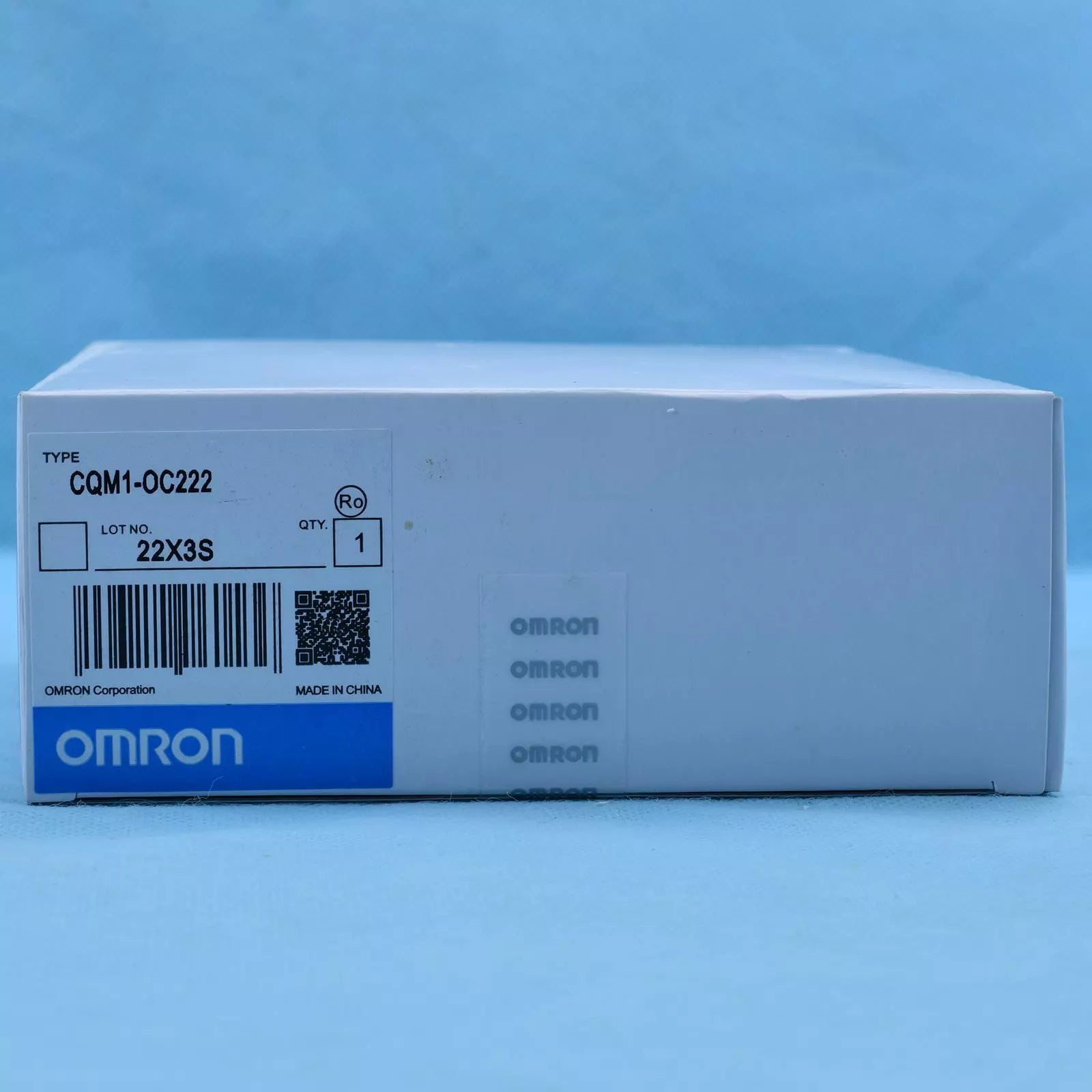 Omron CQM1-OC222 Output Unit in Box