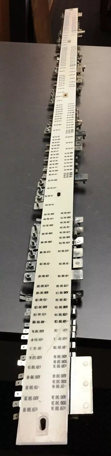 Eldre Corp Bus Bar Block with 190 Connecting-Points & 69 Inches Long