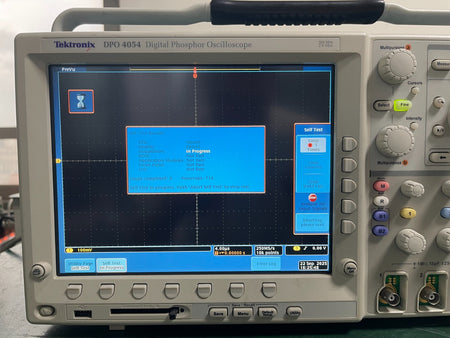 Tektronix DPO4054 Digital Phosphor Oscilloscope 500MHz 4 Channel , 2.5GS/s _0090