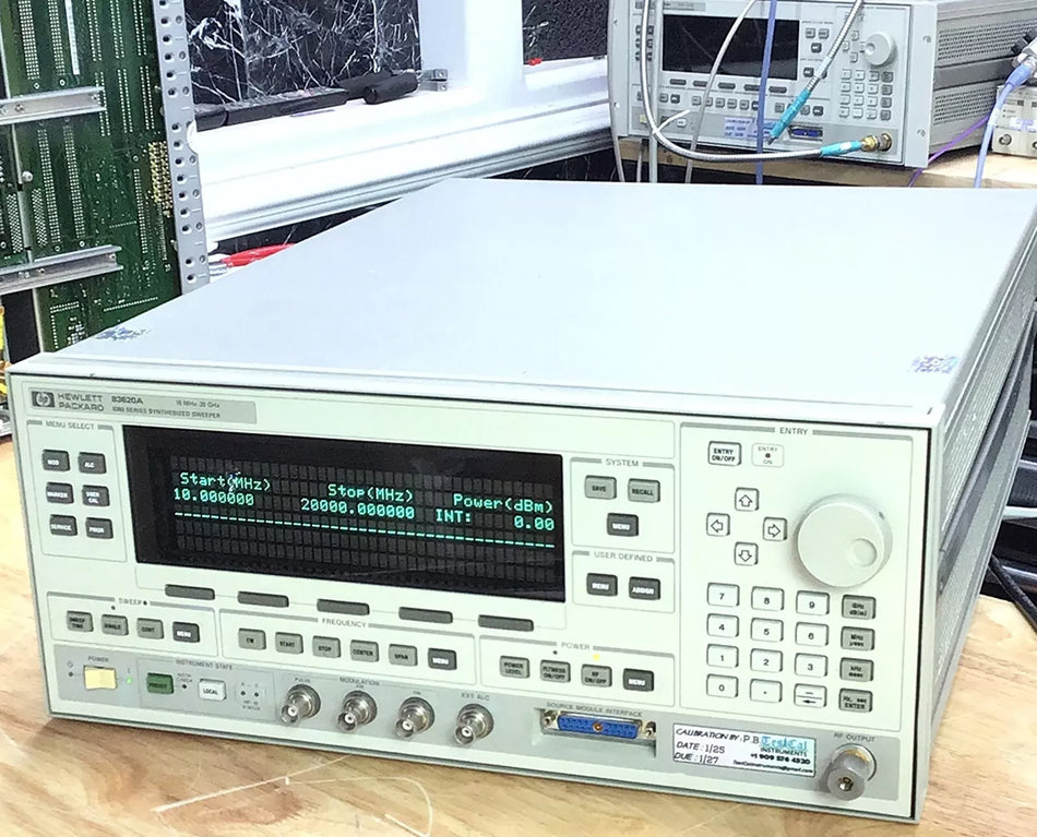 Agilent HP 83620A 20GHz Synthesized Sweep Generator with Calibration, Opt: 001,008