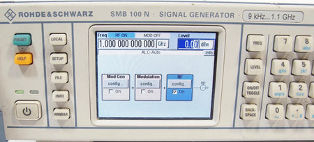 Rohde & Schwarz SMB 100 SMB100 N RF Signal Generator 9KHz-1.1GHz B101E K22