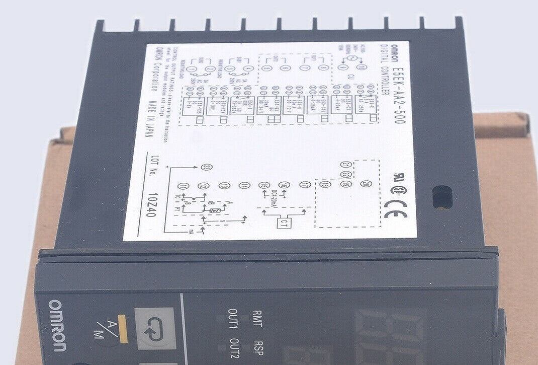 Omron E5EK-AA2-500 Digital Temperature Controller